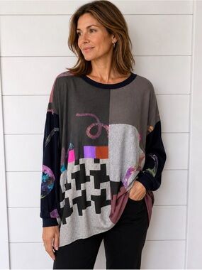 Stayley Gretzinger Vintage 1X Graphic art-2-wear oversized 80's moon tunic